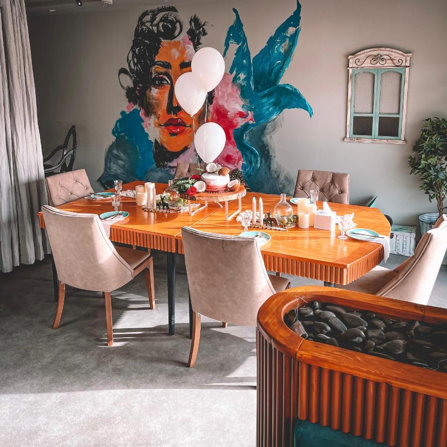 Sharz Hotel Бурайда Экстерьер фото